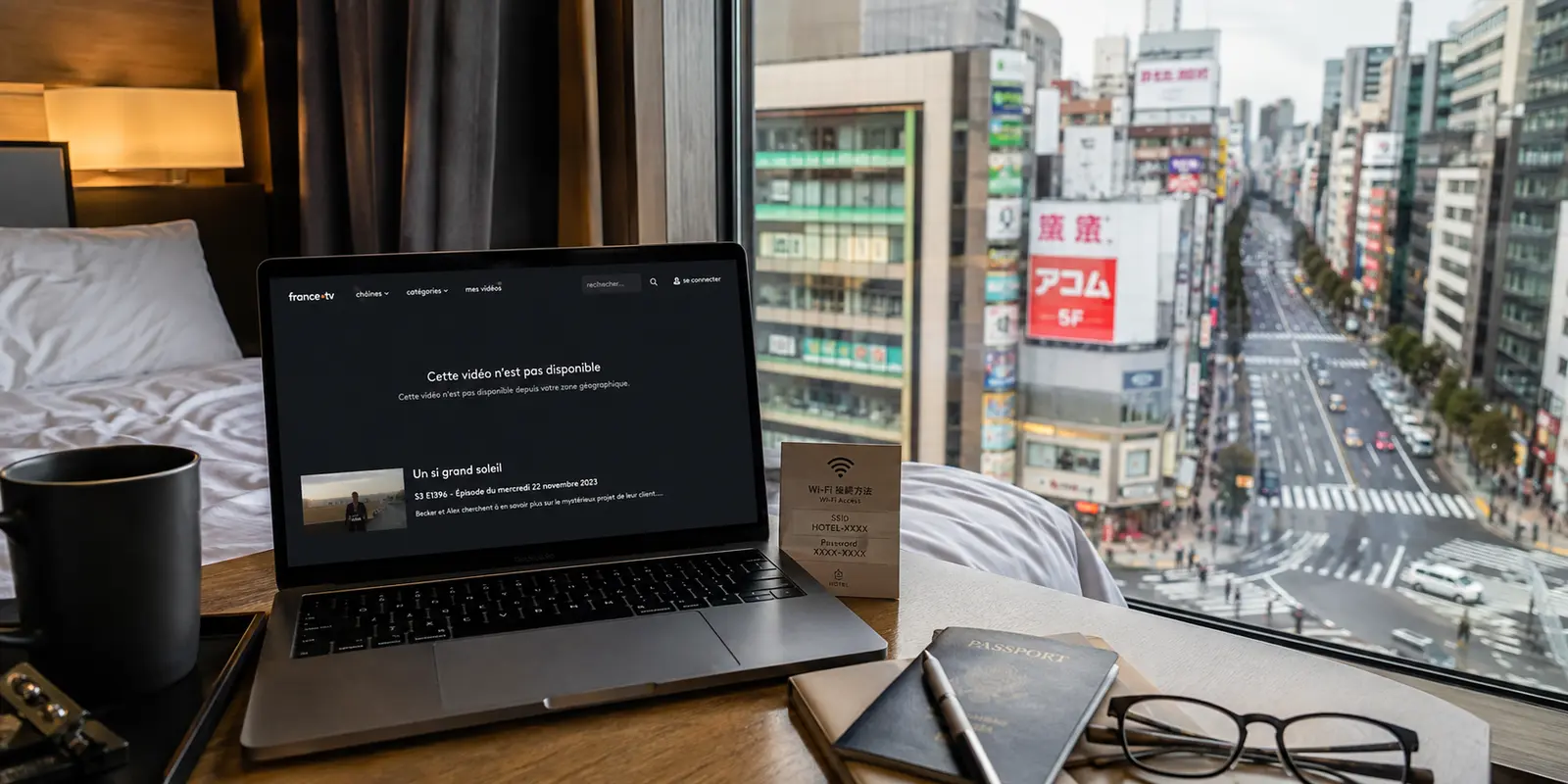 Garder une IP française en long voyage : pourquoi votre VPN finira par être bloqué (et la vraie solution)