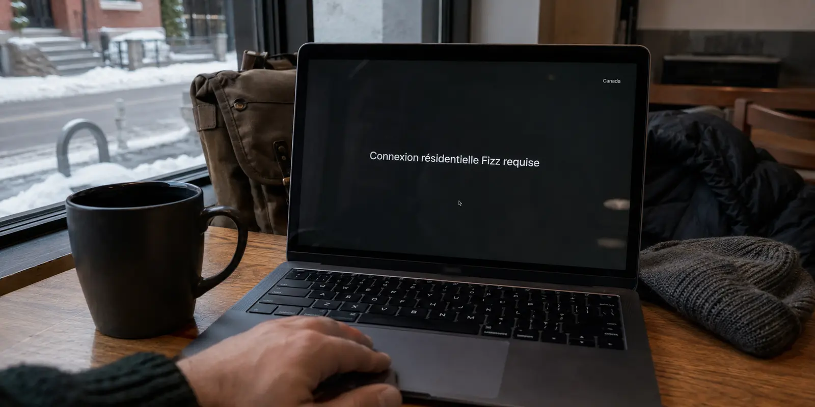 Fizz TV hors de chez soi : Pourquoi un VPN ordinaire échoue (et la vraie règle du réseau résidentiel)